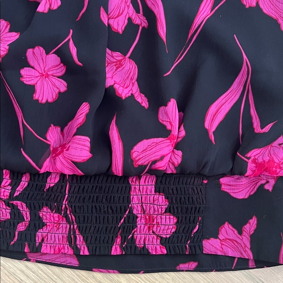 Banana Republic | lined sleeveless floral top | women’s XS - Picture 8 of 8